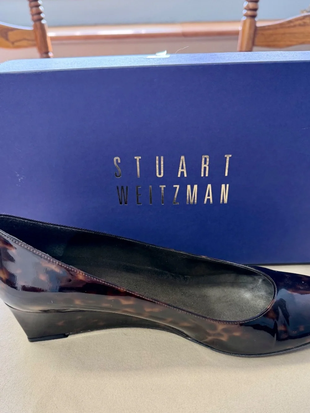 Stuart Weitzman 